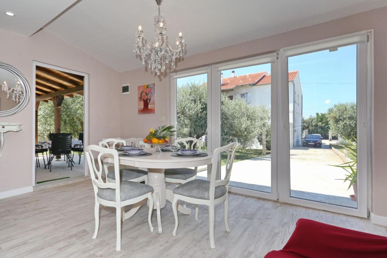 Hacienda Mia With Yacuzzi And Free Parking Zadar Dış mekan fotoğraf
