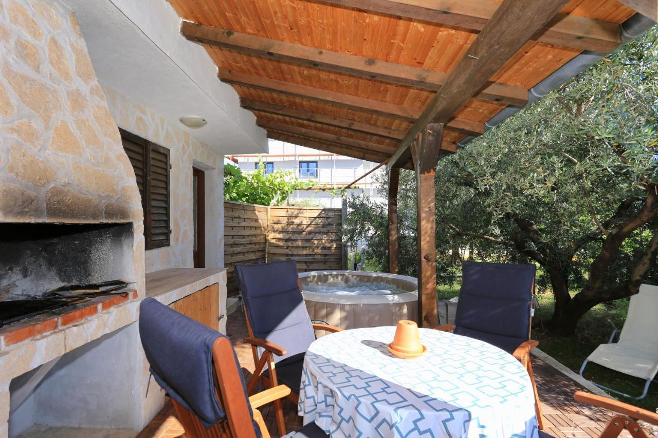 Hacienda Mia With Yacuzzi And Free Parking Zadar Dış mekan fotoğraf